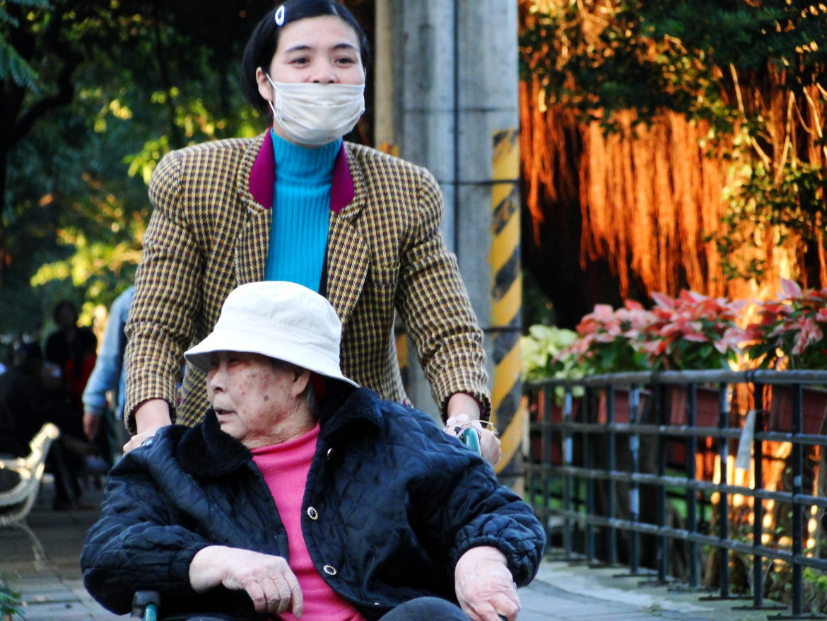 Trường hợp nhiễm virus viêm phổi Vũ Hán thứ 32 ở Đài Loan là một khán hộ công người nước ngoài